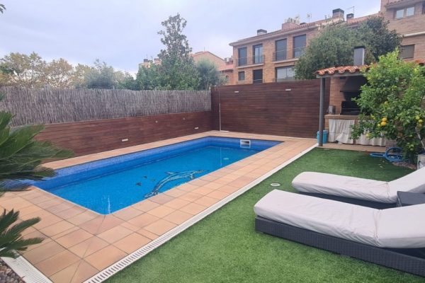 REF: 002715/10.979- CASTELLAR DEL VALLES