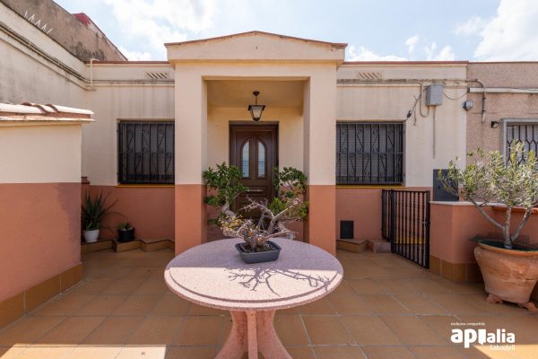 REF: 002860/V0348- CAN PUIGENER- SABADELL