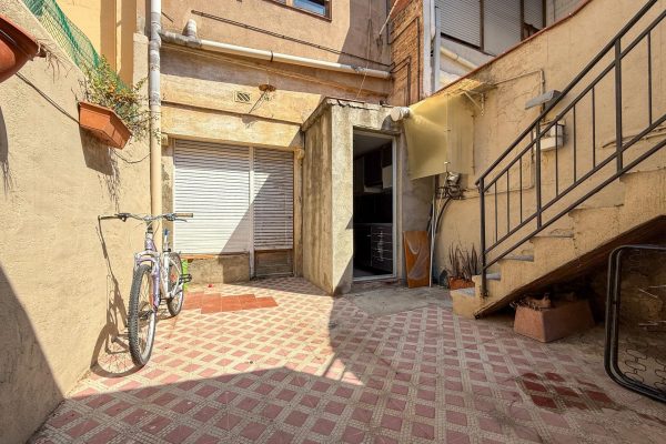 REF: 003655/11981- CREU ALTA- SABADELL
