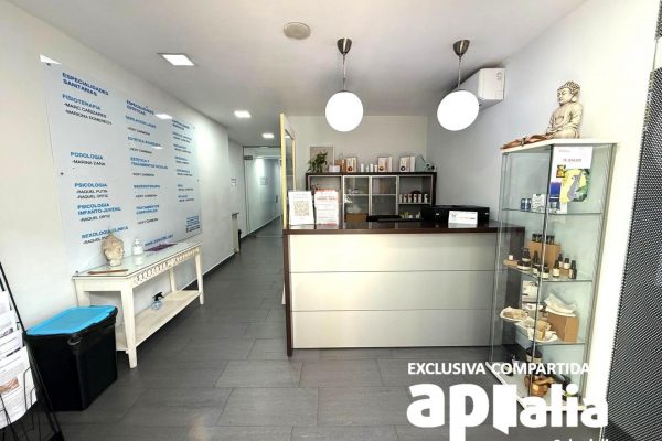 REF: 003679/000570- LOCAL- BARBERA DEL VALLES