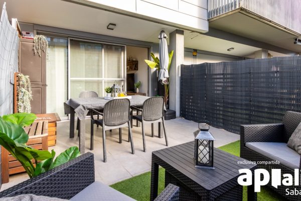 REF: 003685-PV160. EIXAMPLE- SABADELL