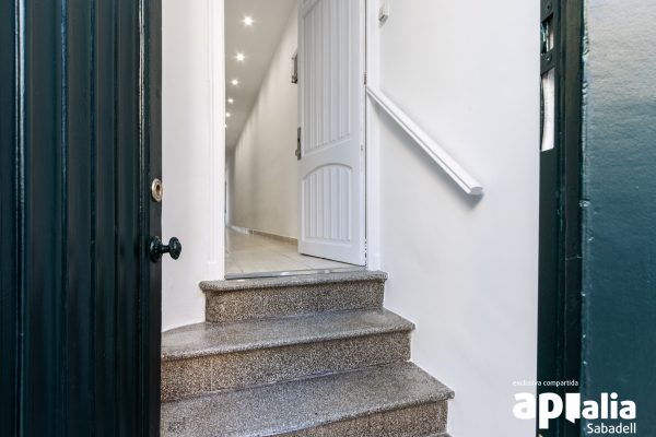 REF: 003697- CREU ALTA- SABADELL