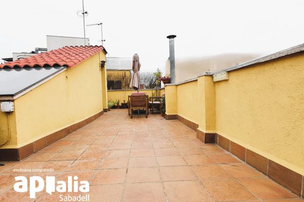 REF: 003723/592-8096- EIXAMPLE- SABADELL